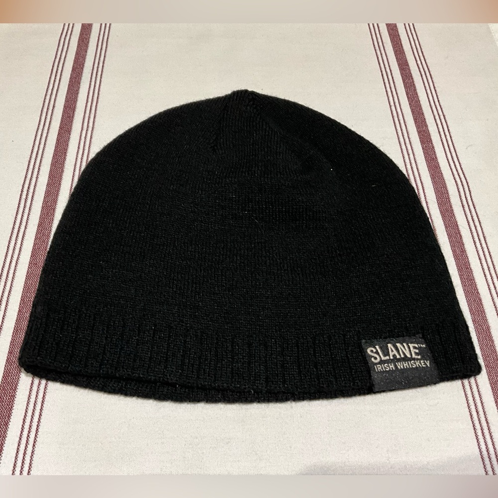 NOS Slane Irish Whiskey Knit Skullcap Beanie Toque Winter Hat Cold Weather